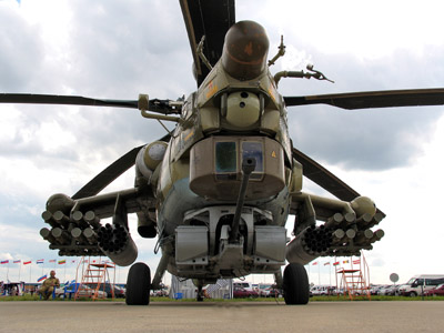 Боевой вертолет Ми-28Н ''Ночной охотник'' недавно принят на вооружении российских ВВС. Экспортный потенциал этой машины специалисты оценивают довольно высоко.  Фото Леонида ЯКУТИНА